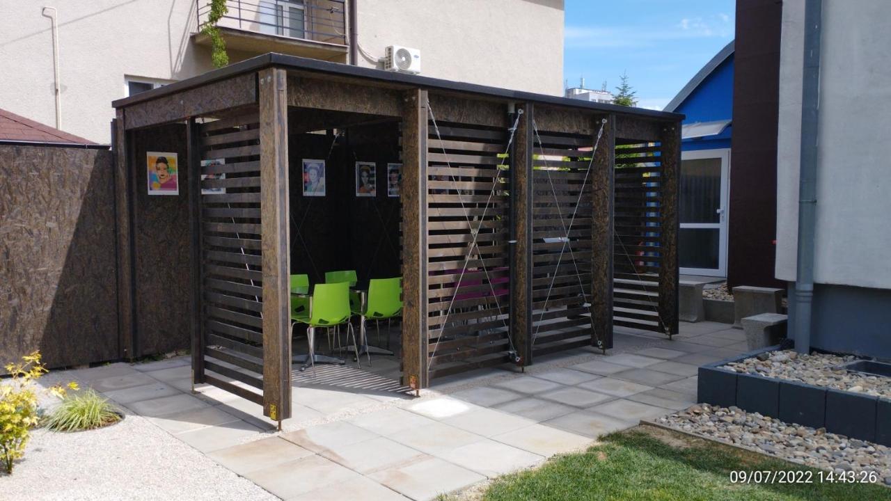 Apartman Matej Kosice Luaran gambar